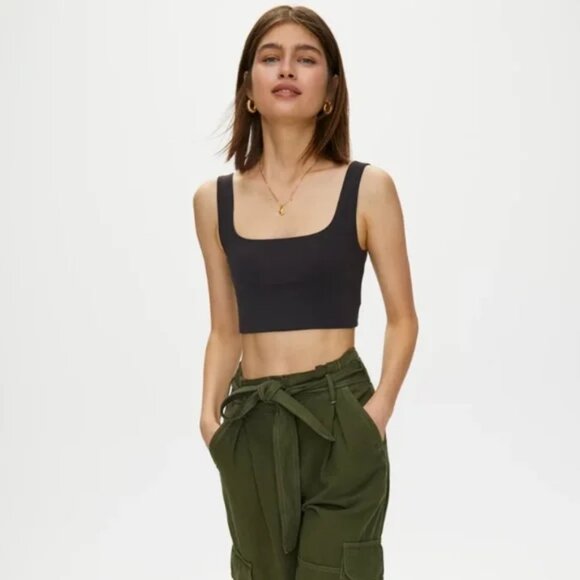Aritzia Wilfred Vacay Cropped Square-neck tank top - Picture 2 of 8